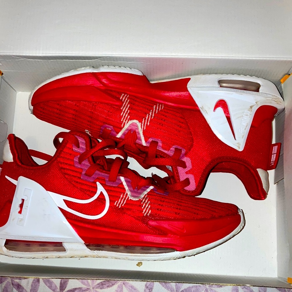 I had the shoes for one week, and they are in really good condition